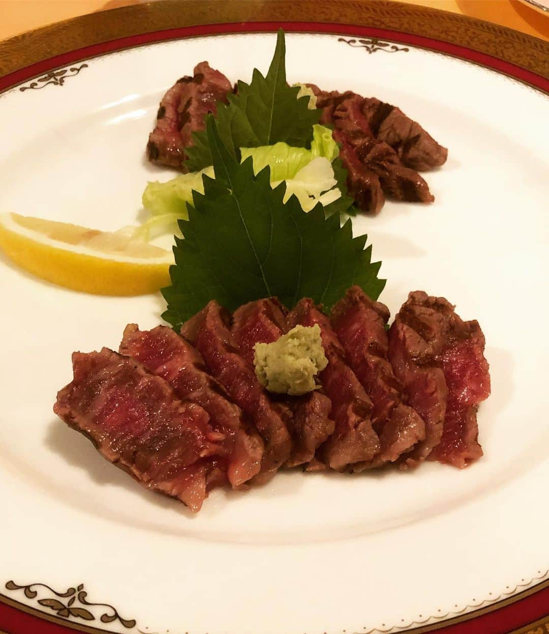 バカリズムさんのインスタグラム写真 - (バカリズムInstagram)「いいすぽ前乗り飯 元アイドリングのすーちゃん。 ずっと中学生のイメージだったけどもう27歳らしい。」8月31日 22時17分 - bakarhythm