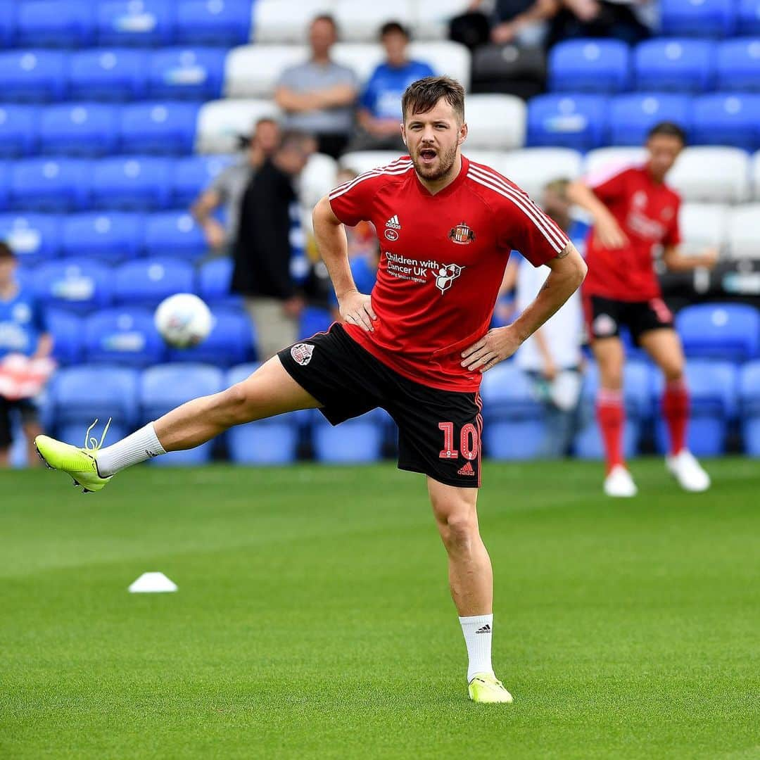 サンダーランドAFCさんのインスタグラム写真 - (サンダーランドAFCInstagram)「Good to have you back, @sparkymcnulty! 💥」8月31日 22時37分 - sunderlandafcofficial