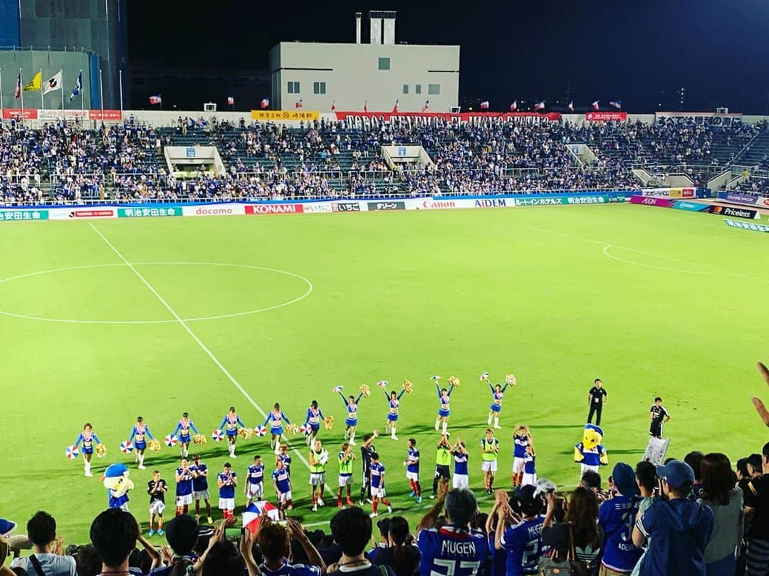 久冨慶子さんのインスタグラム写真 - (久冨慶子Instagram)「休日サッカー観戦⚽️🇫🇷 ＊ ＊ #jリーグ  #横浜fマリノス  #かき氷 #試合後 #一生懸命手を振ったけど #気付いてもらえず笑 #8月31日 #明日から9月」8月31日 22時36分 - keiko0hisatomi