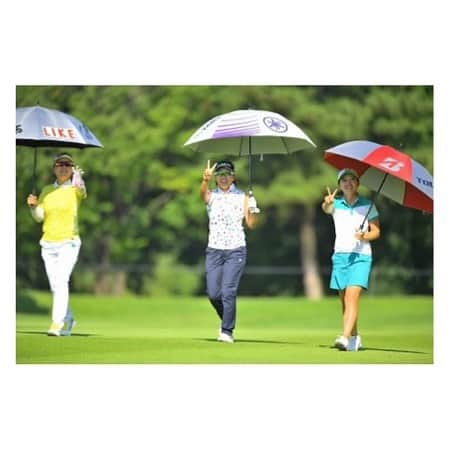 山内日菜子のインスタグラム：「． インスタ系統change‼︎ #taylormade #taylormadegolf  #newbalance #newbalancegolf #LIKE #panasonic #CORE #CBON #大東建託未来アスリートプロジェクト」
