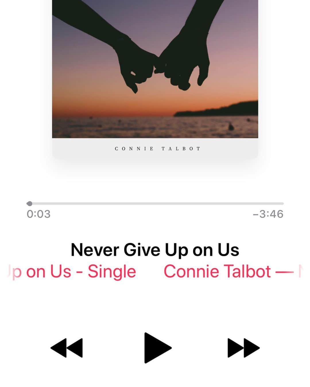 コニー・タルボットのインスタグラム：「My new single, as to be seen on TV tonight, is out now. Let me know what you think. ❤️ link is in my story😘」