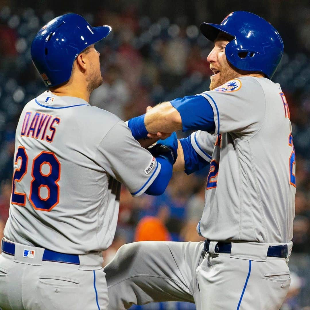 ニューヨーク・メッツさんのインスタグラム写真 - (ニューヨーク・メッツInstagram)「@flavafraz21 went back for seconds and cleaned up nicely. 😋 #LGM」9月1日 0時23分 - mets