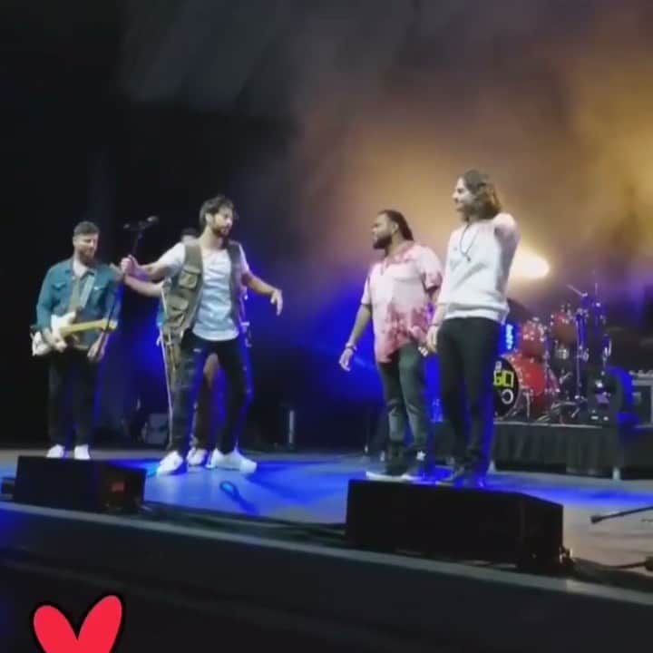 Magic!のインスタグラム：「Thank you and goodnight!」