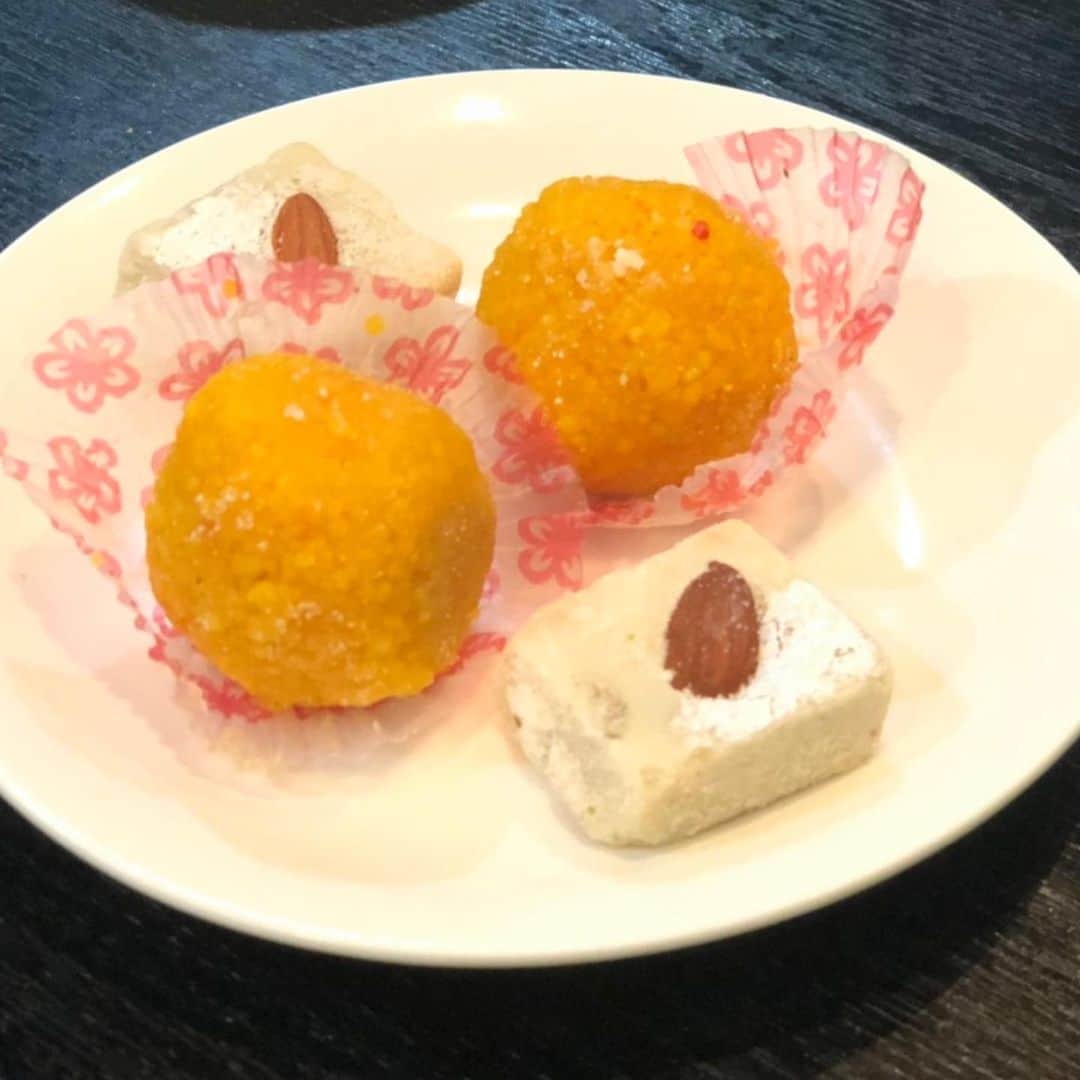 凰津りさのグルメインスタ