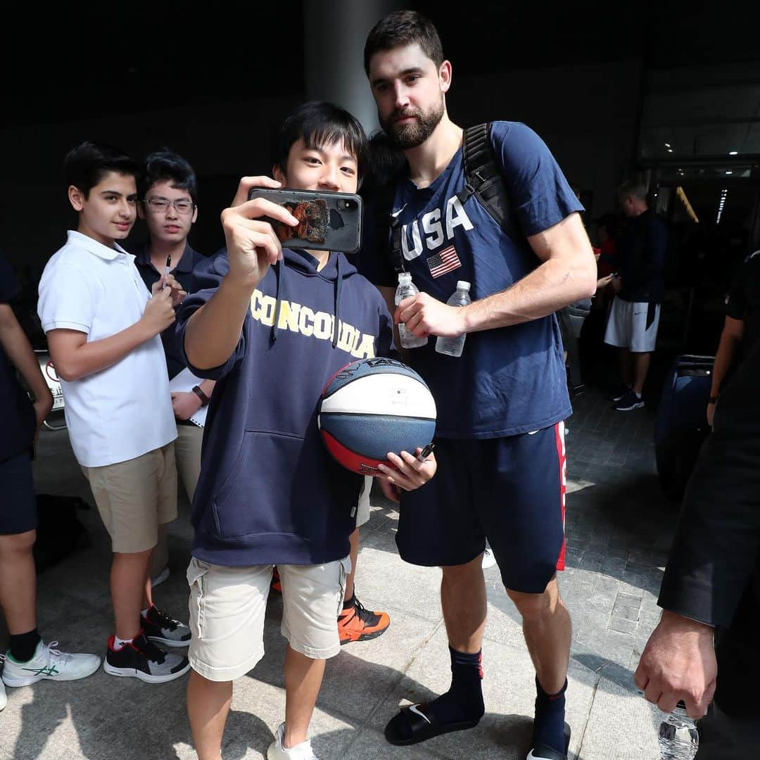 Brooklyn Netsさんのインスタグラム写真 - (Brooklyn NetsInstagram)「Everybody Loves Buckets 🤳」9月1日 2時03分 - brooklynnets