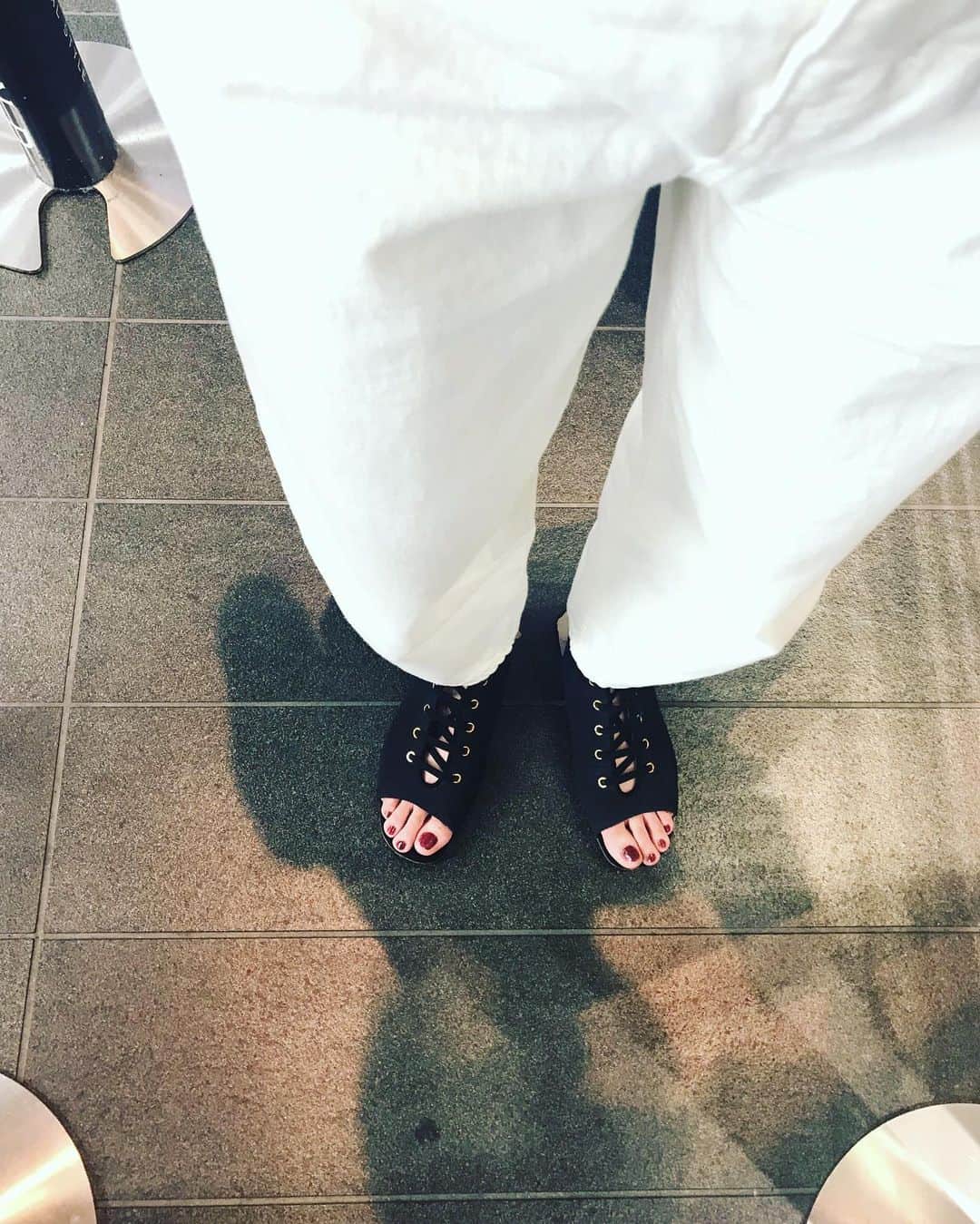 坂詰美紗子さんのインスタグラム写真 - (坂詰美紗子Instagram)「夏休みはやっぱり短かった。もっともっと欲しいなぁ、じかーん。 ・ ・ ・ #夏 #なとぅ #music #fashion」9月1日 2時56分 - misako_sakazume