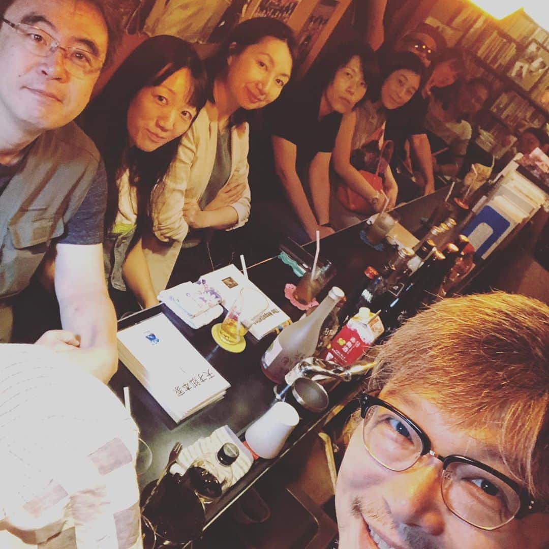 三上市朗のインスタグラム：「読み合わせカフェ「ひるぱか」最終日大盛況でありがとうございます😊 #読み合わせカフェ  #ひるぱか」