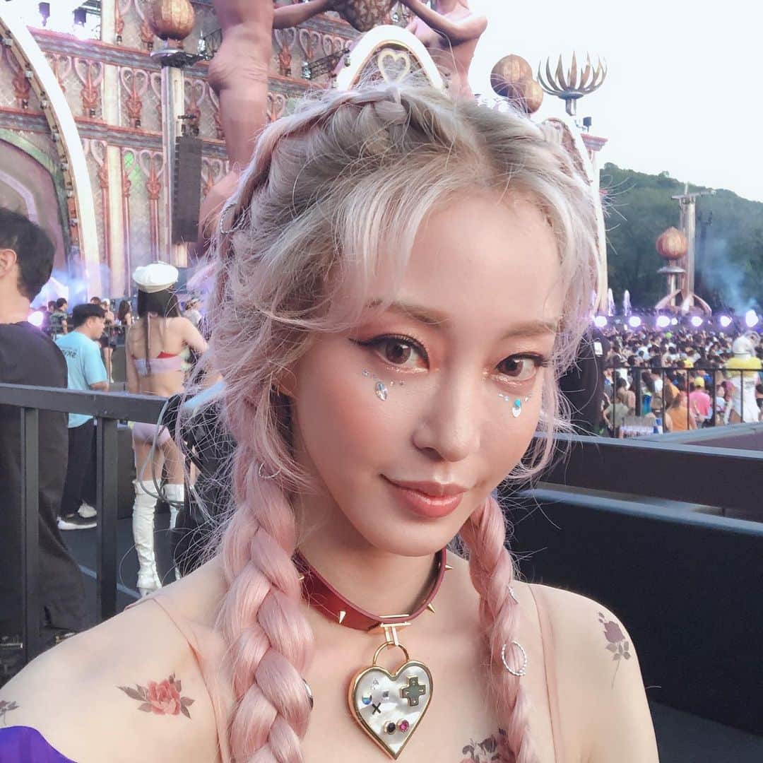 ハン・イェスルさんのインスタグラム写真 - (ハン・イェスルInstagram)「🦄」9月1日 15時00分 - han_ye_seul_