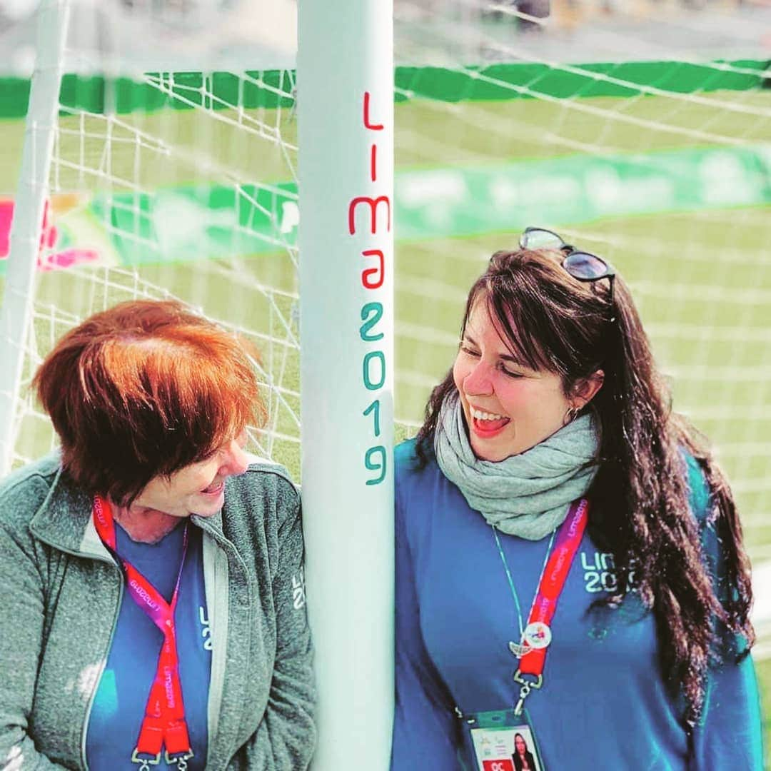 PJクォンさんのインスタグラム写真 - (PJクォンInstagram)「This photo captures everything I have loved about #lima2019 and the Games! Shared moments and lots of laughs :) many with this new partner in crime  @tatibrauer」9月1日 7時06分 - pjkwong