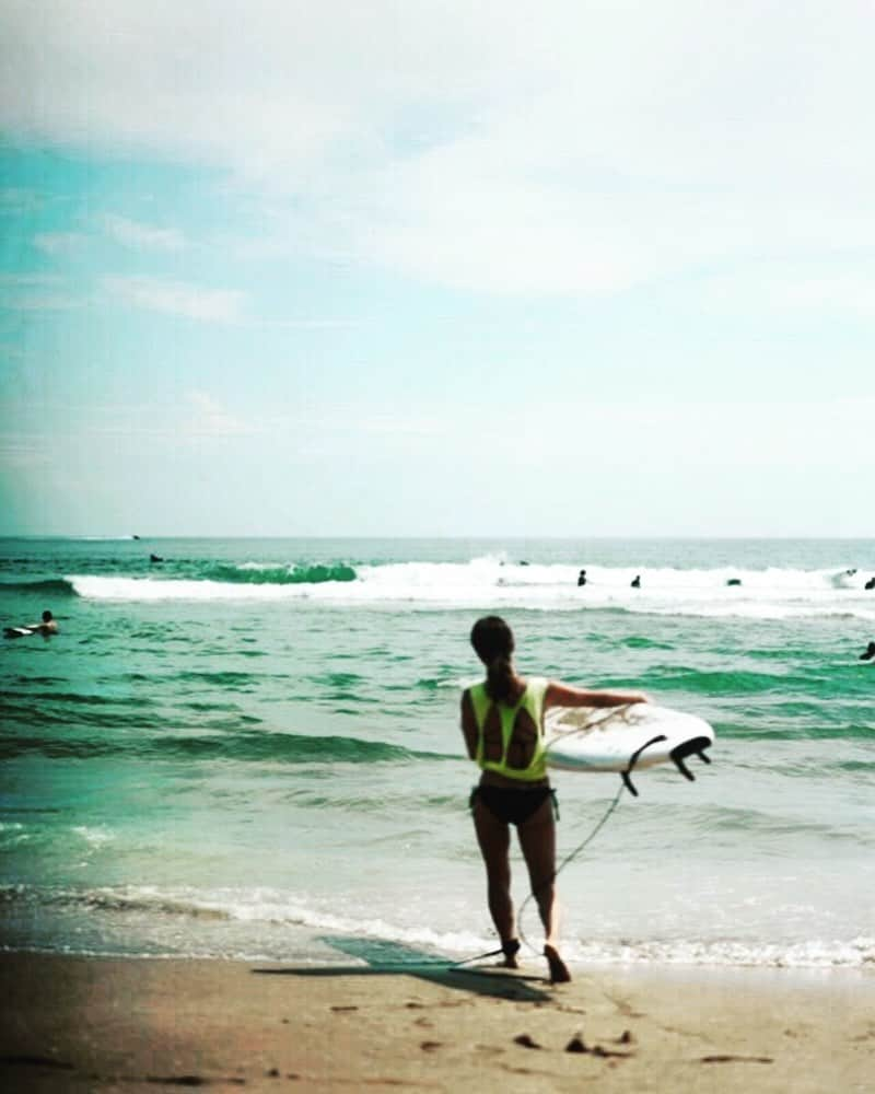 オム・ジョンファさんのインスタグラム写真 - (オム・ジョンファInstagram)「더 좋아졌어  서핑~ #surfing」9月1日 11時49分 - umaizing