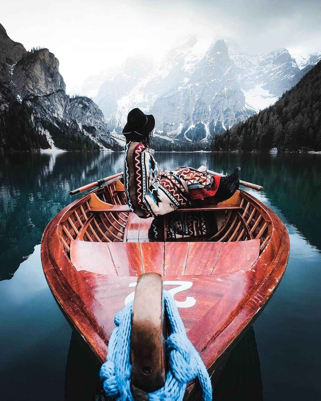 goproさんのインスタグラム写真 - (goproInstagram)「Photo of the Day: Sitting in nature’s silence. 📷 #GoProFamily member @albeross_ + #GoProHERO7 Black. • • • @GoProIT #GoProIT #GoProTravel #GoPro #BraiesLake #WeekendWarriors」9月1日 23時52分 - gopro