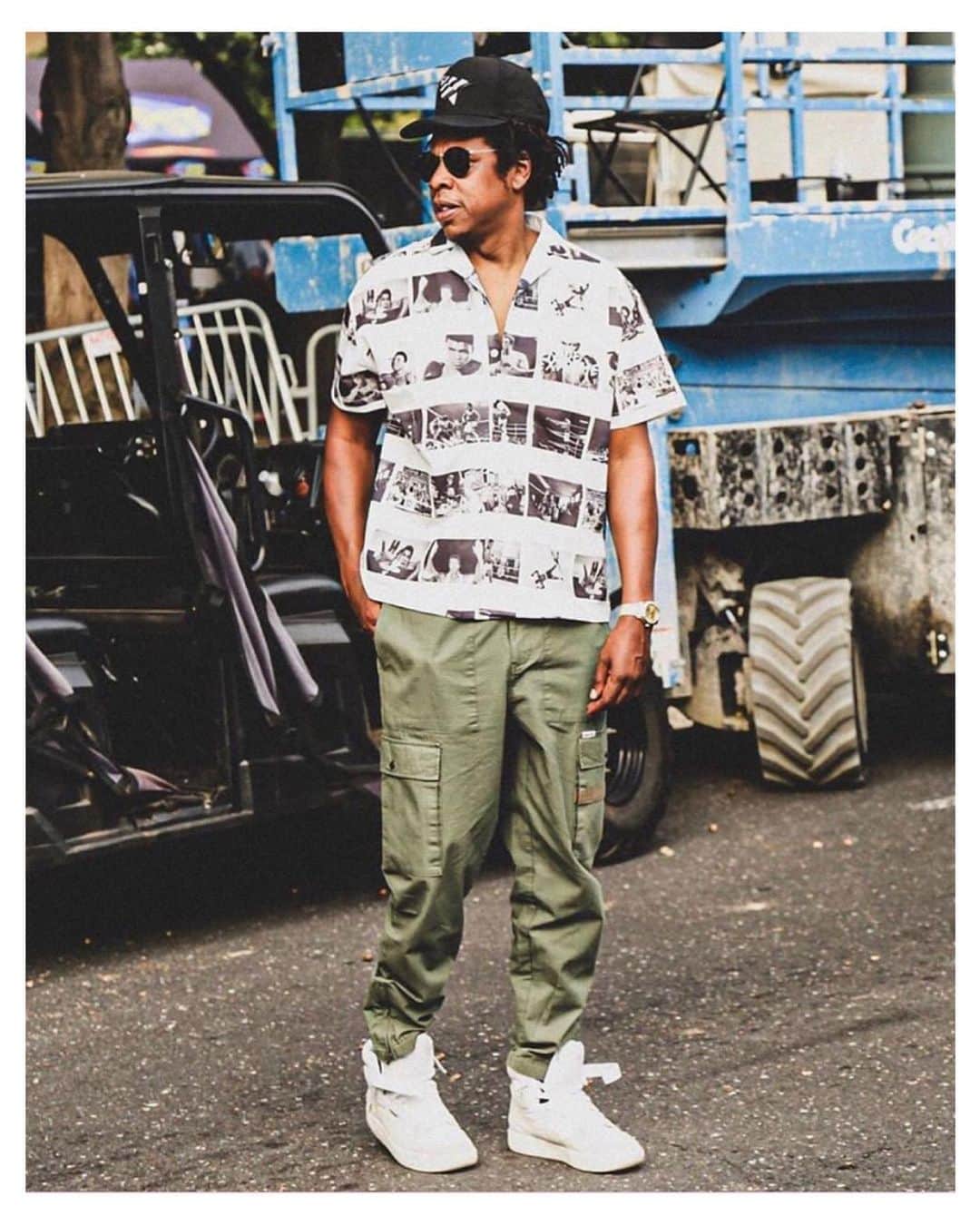 オバディア&サンズのインスタグラム：「Made man. Jay-Z wears the Ovadia hiker pant at the Made in America festival.」