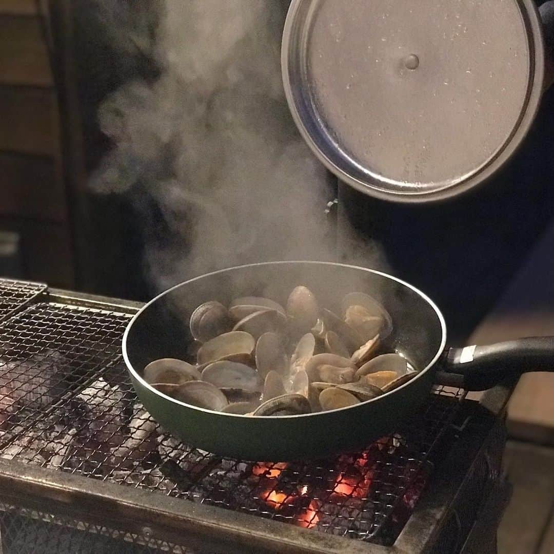 横田真一さんのインスタグラム写真 - (横田真一Instagram)「夏の終わり 河口湖合終了 さあ来週から試合だ #ELPA 良い品を安価で #雷に強い延長コード #テレビクーラーリモコン各メーカー個別簡単対応  などなど 脂が乗ってめちゃウマな#鰆」9月2日 0時19分 - yokoshingolf