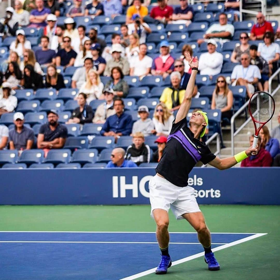 デニス・シャポバロフさんのインスタグラム写真 - (デニス・シャポバロフInstagram)「What a match 😫. Thanks for the support, it was so fun to be out there yesterday. Time for some dubs now 😏」9月2日 0時47分 - denis.shapovalov