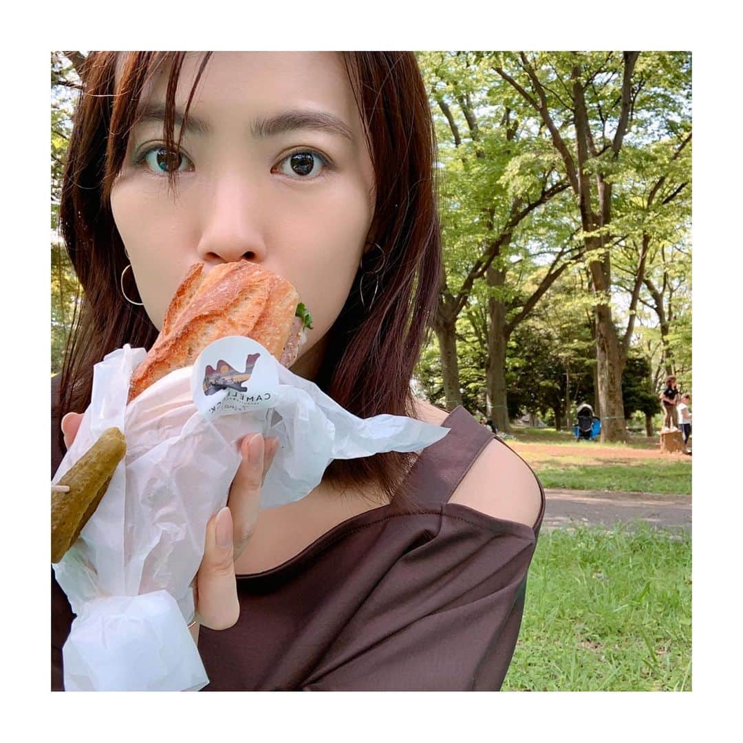 のインスタグラム：「もう9月だって🙄  #timeflies #september」