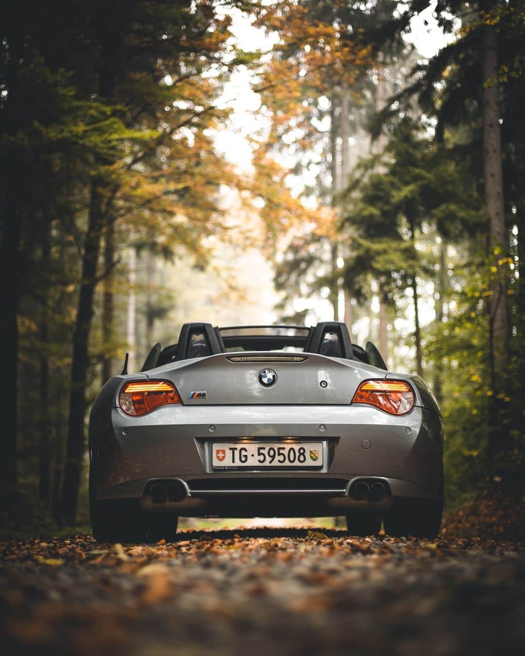 BMWのインスタグラム：「Forest adventure for two. Who are you taking? The first generation of the BMW Z4. #BMW #Z4 #BMWrepost @krzysztofszatrawski @szatrasie」