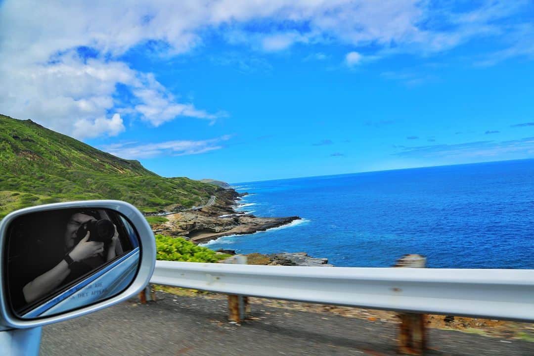 草野大成さんのインスタグラム写真 - (草野大成Instagram)「. . 🌺hawaii🌺 . . Hawaiiの海で走り回りたい。. 泳ぎ回るのもそうなんだけど砂浜を人の視線なんて気にしないで. 人間のありのままの姿で思いっきり走り回りたいって共感してくれる人いませんか？？ . . #hawaii #gopro #honolulu #走り回りたい . . みなさんが知ってる綺麗な海、綺麗な川教えてくんろ🤤🤤」9月1日 17時17分 - taiprogram