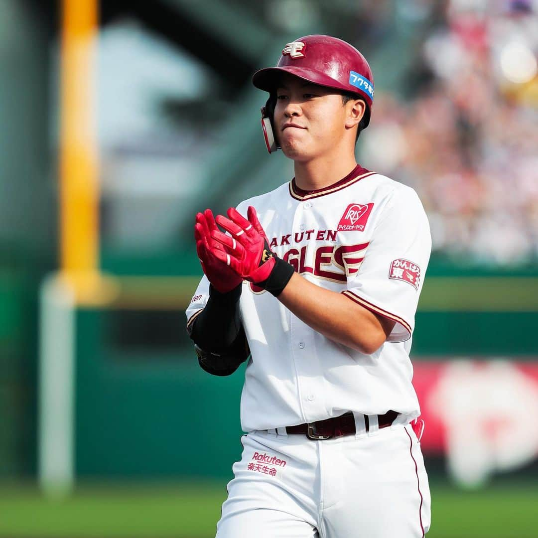 東北楽天ゴールデンイーグルスさんのインスタグラム写真 - (東北楽天ゴールデンイーグルスInstagram)「⚾️ ⚾️E 2-1 F⚾️ 今日も1点差ゲームを制して同一カード3連勝‼️ 先発の石橋選手が7回1安打無失点の快投で7勝目💯 2回にブラッシュ選手の28号ソロで先制💪🏼 この回に渡邊佳明選手もタイムリーを放ち追加点👍🏼 #rakuteneagles #RESTART #日本一の東北へ #夏スタ #石橋良太 #ブラッシュ #渡邊佳明」9月1日 18時27分 - rakuten_eagles