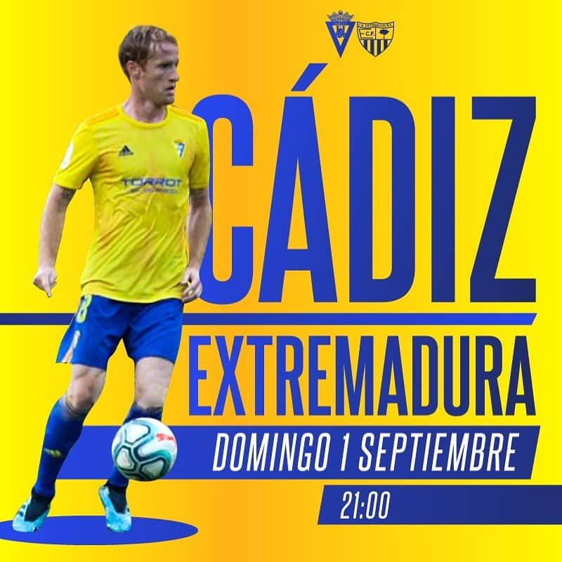 アレハンドロ・フェルナンデス・イグレシアスのインスタグラム：「En casa, con los nuestros a por la tercera victoria! 💛💙 #Mehandichoqueelamarillo #AF8」