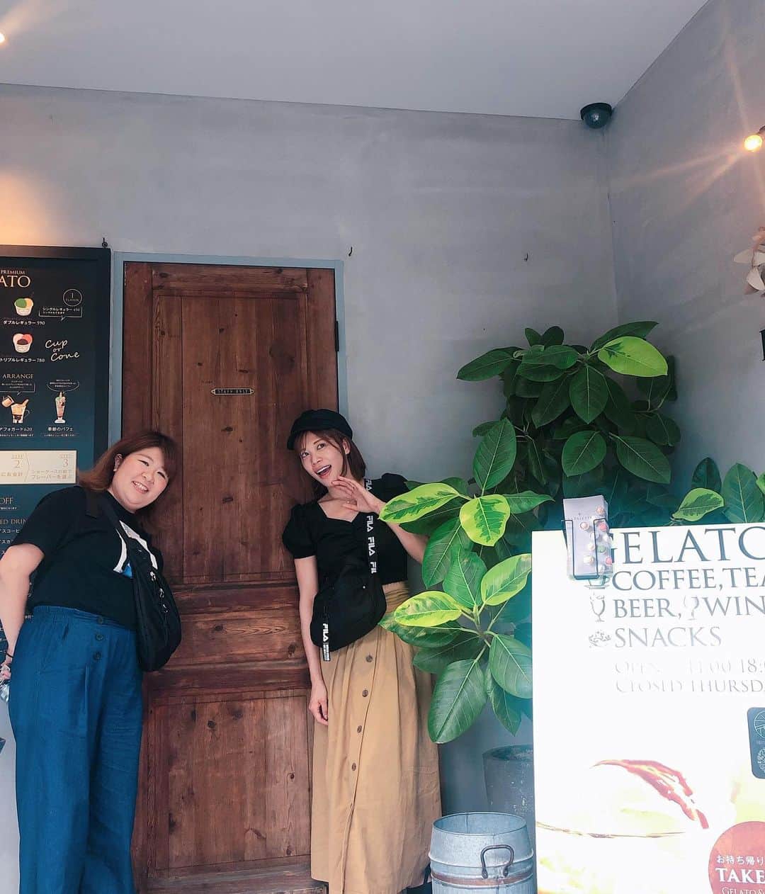 舞希セナさんのインスタグラム写真 - (舞希セナInstagram)「静岡に帰った時に、お友達と行きたいカフェがあったんだけど、まさかの定休日で急遽、用宗にあるお洒落なジェラート屋さんが新しくできたということで行ってきました♡とっても美味しかったよ♡ でもまたリベンジしようね♥︎︎∗︎*ﾟ ————————————————— #静岡 #静岡観光 #静岡グルメ #用宗 #ジェラート #カフェ好き #カフェ巡り #カフェ好きな人と繋がりたい #カフェさんぽ #アイス」9月1日 18時48分 - maiki.sena