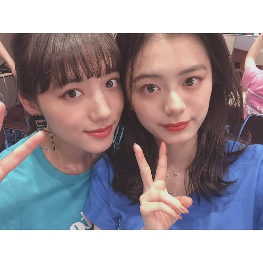 紺野彩夏さんのインスタグラム写真 - (紺野彩夏Instagram)「そして、今更ながら、、、 学園祭のオフショットです〜☺︎ Seventeenって本当に素敵🥰」9月1日 19時05分 - ayaka_konno_official