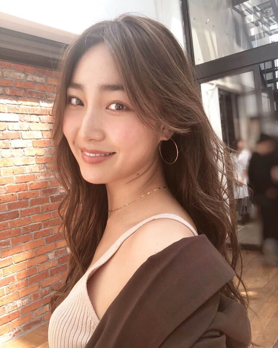 のインスタグラム：「いつかの📸 もう9月だけど、今月末夏休みもらうことにしたの〜楽しみ✌🏽」