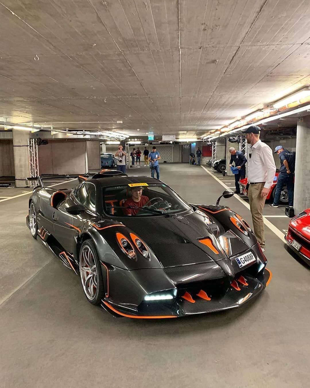 Kik:SoLeimanRTさんのインスタグラム写真 - (Kik:SoLeimanRTInstagram)「1of5 Pagani Huayra Imola 📸: @horsepower_hunters  Owner: @oleg_topcar」9月1日 20時08分 - carinstagram