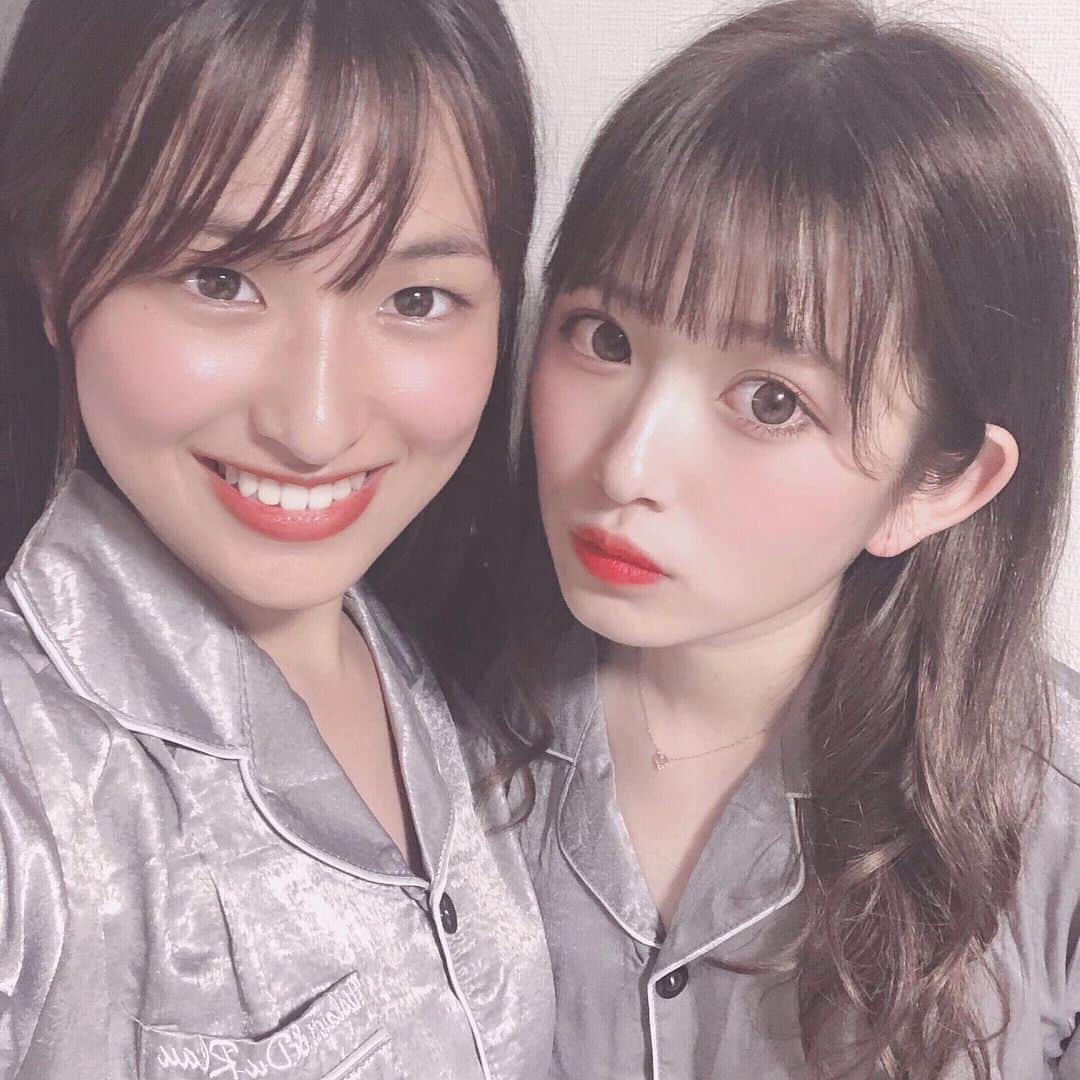 青木菜花のインスタグラム：「.﻿ .﻿ ベロア素材のパジャマ可愛い〜〜！﻿ .﻿ .﻿ #なのなな #パジャマ #roomwear #お揃い #ベロア #instalike #instagood #l4l」