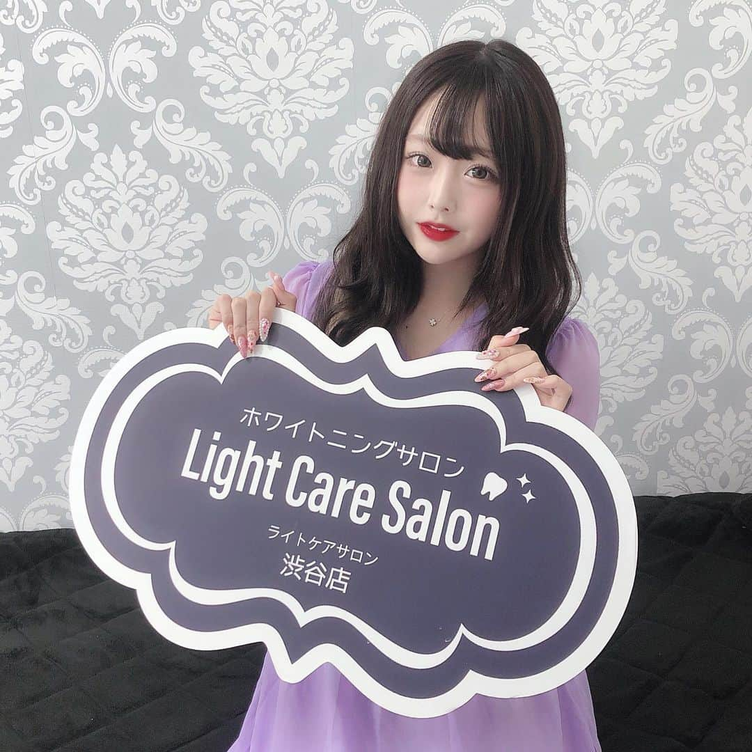 神楽ひなこさんのインスタグラム写真 - (神楽ひなこInstagram)「ライトケアサロン渋谷店さん @light_care_salon_shibuya でホワイトニングしてもらったよ😬✨ 1回ですごく白くなってびっくり🌟🌟 最初は継続が大切らしいからまた数日後にやってもらいにいく〜♡ . #ホワイトニング」9月1日 20時50分 - hinako_kagura