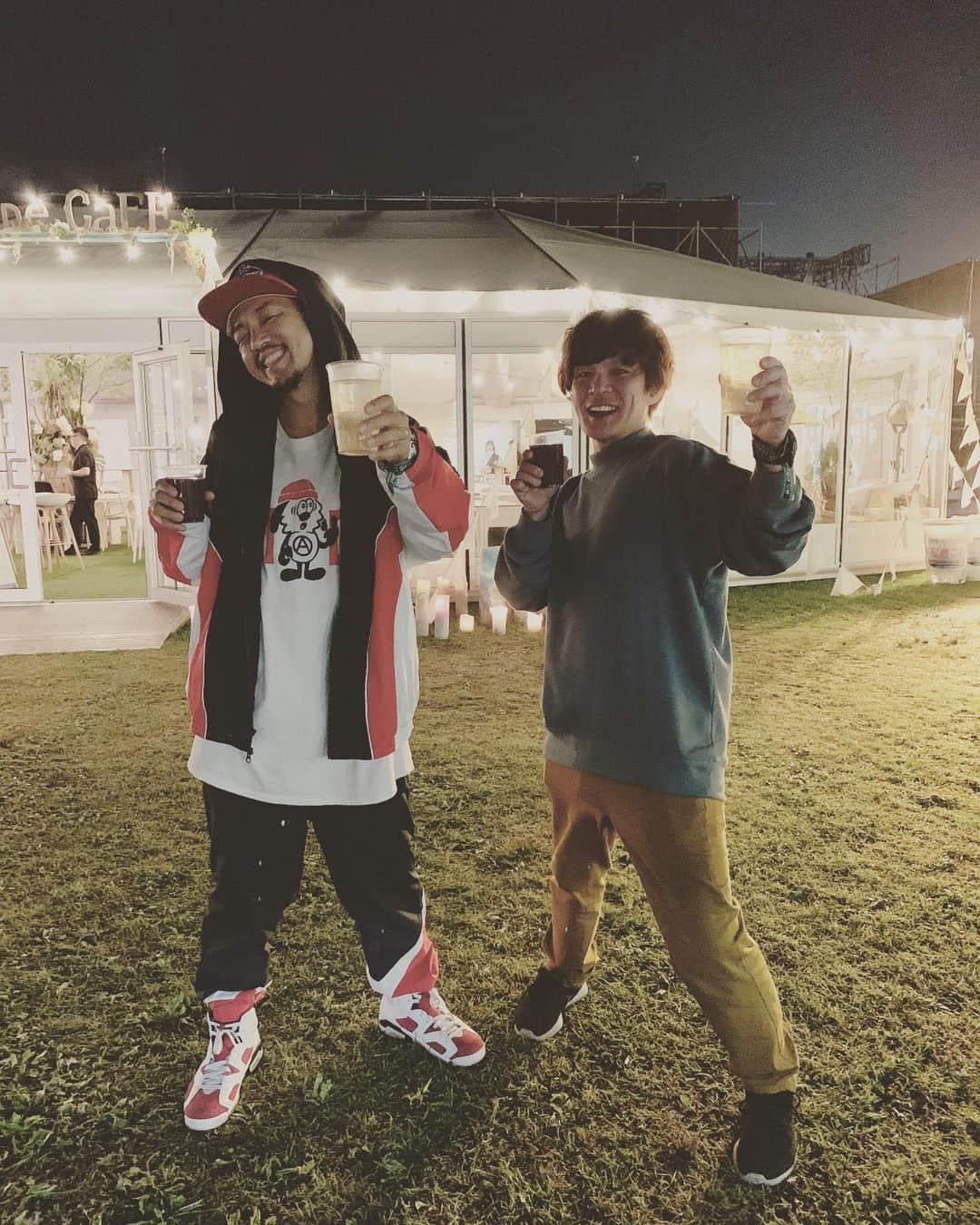 Kuboty のインスタグラム：「L ハイボール R サングリア バカンス担当モニターマンふき君と共に #ラブシャ #ウラブシャ」