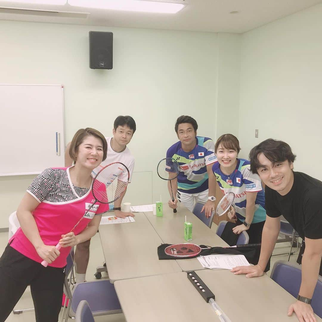 藤井瑞希さんのインスタグラム写真 - (藤井瑞希Instagram)「・ ・ バドミントン ファンフェスタ🏸 ・ ・ お越しいただきありがとうございました❤️ ・ ・ 選手の時に、日頃応援してくれているファンの方と直接会えるこのような機会がとても羨ましいなぁと思いました🤗✨ ・ ・ これからも選手のみんなが頑張れるよう応援一緒に頑張りましょうね🧡💛🧡💛 ・ ・ #birdjapan #ファン感謝祭 #badminton #バドミントン」9月1日 21時06分 - bdmntnfujiimizuki