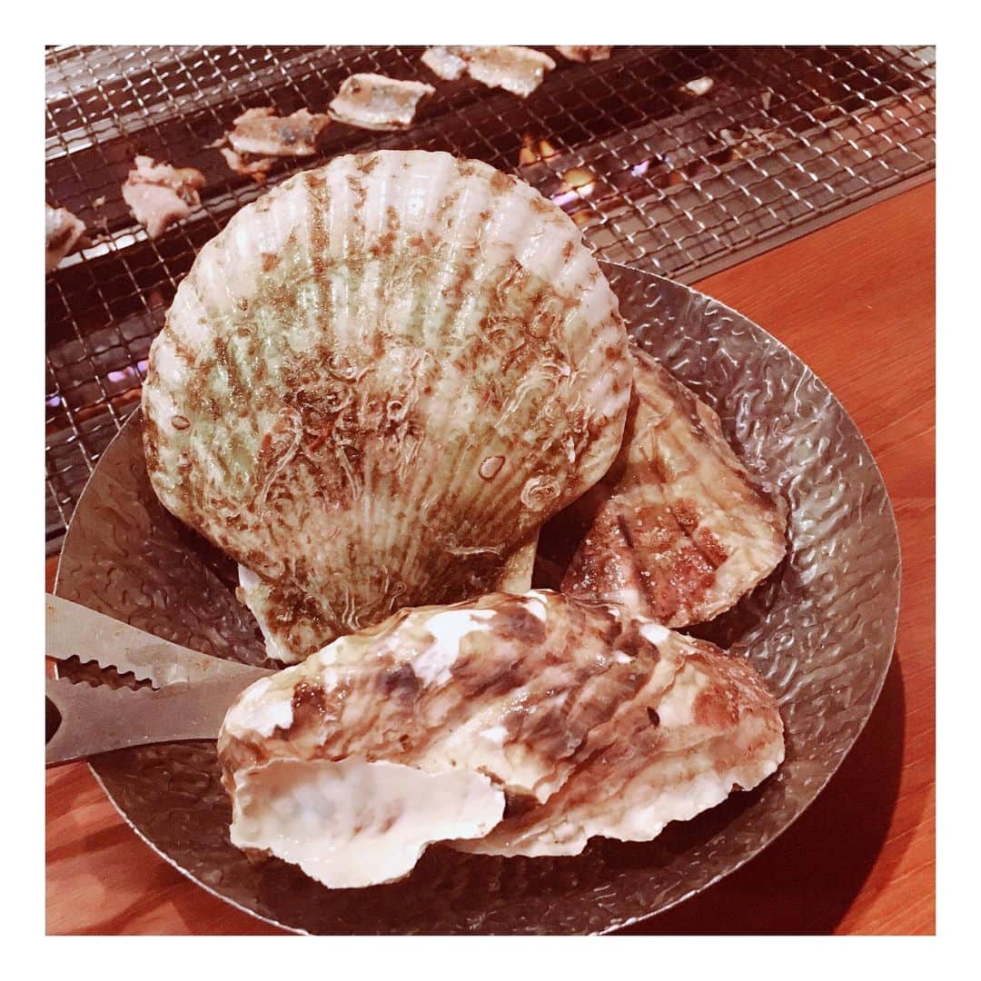 黒木晴香のインスタグラム：「兎に角最高でした♡ ——————————— #牡蠣 #帆立 #秋刀魚 #牡蠣小屋 #浜焼き #seafood #tokyo #japan」
