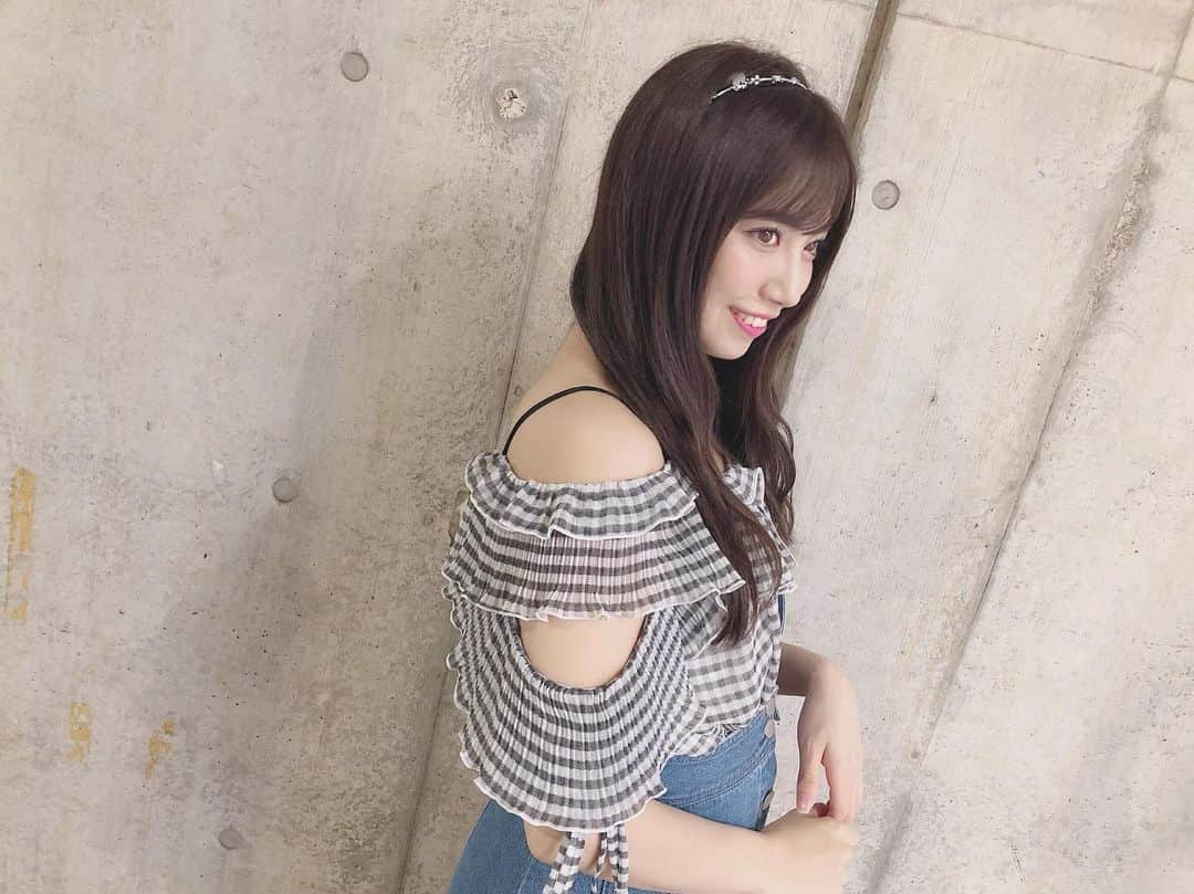 荒井優希さんのインスタグラム写真 - (荒井優希Instagram)「本日 ❤︎ tops → #snidel  skirt → #redyazel  headband → #NaAst #fashion #codenate #accessory #😊」9月1日 21時41分 - araiyuki57