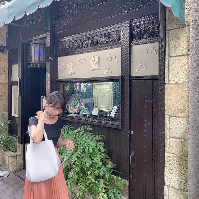 牧野桃美のグルメインスタ