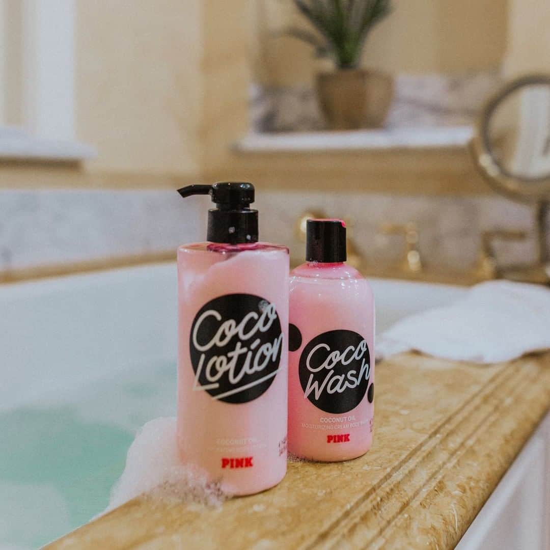 Victoria's Secret PINKさんのインスタグラム写真 - (Victoria's Secret PINKInstagram)「Tell us how you #SelfCareSunday below! What’s your fave #PINKBTY product?」9月1日 22時00分 - vspink