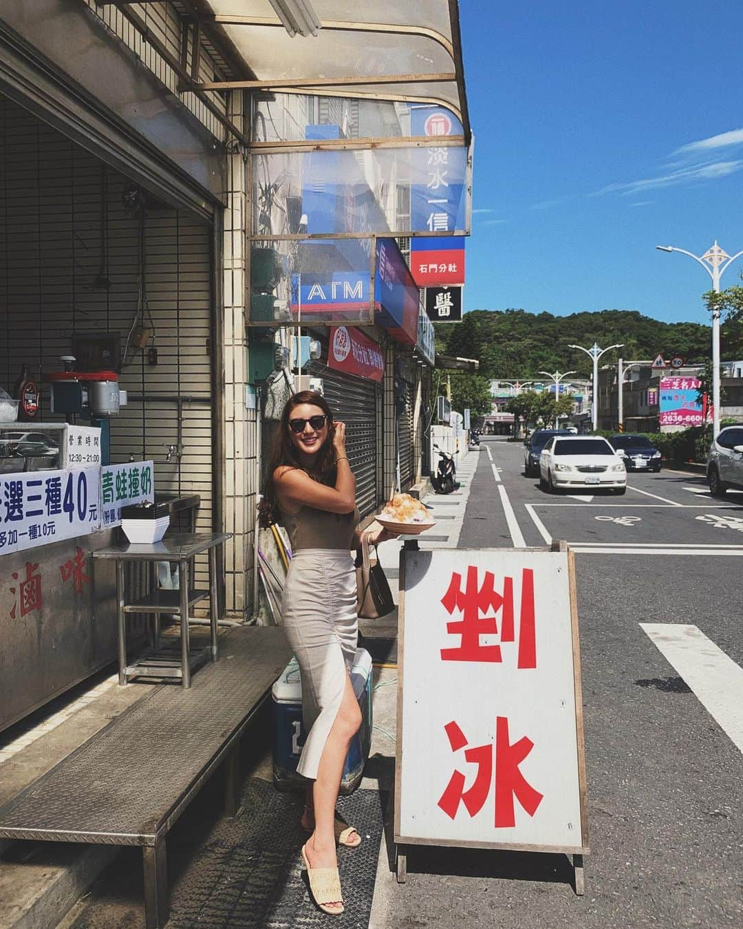 Grace葛瑞瑞さんのインスタグラム写真 - (Grace葛瑞瑞Instagram)「剉冰🍧好吃😋  #石門美食  #北海岸 #海邊走走」9月1日 22時18分 - yungingrace