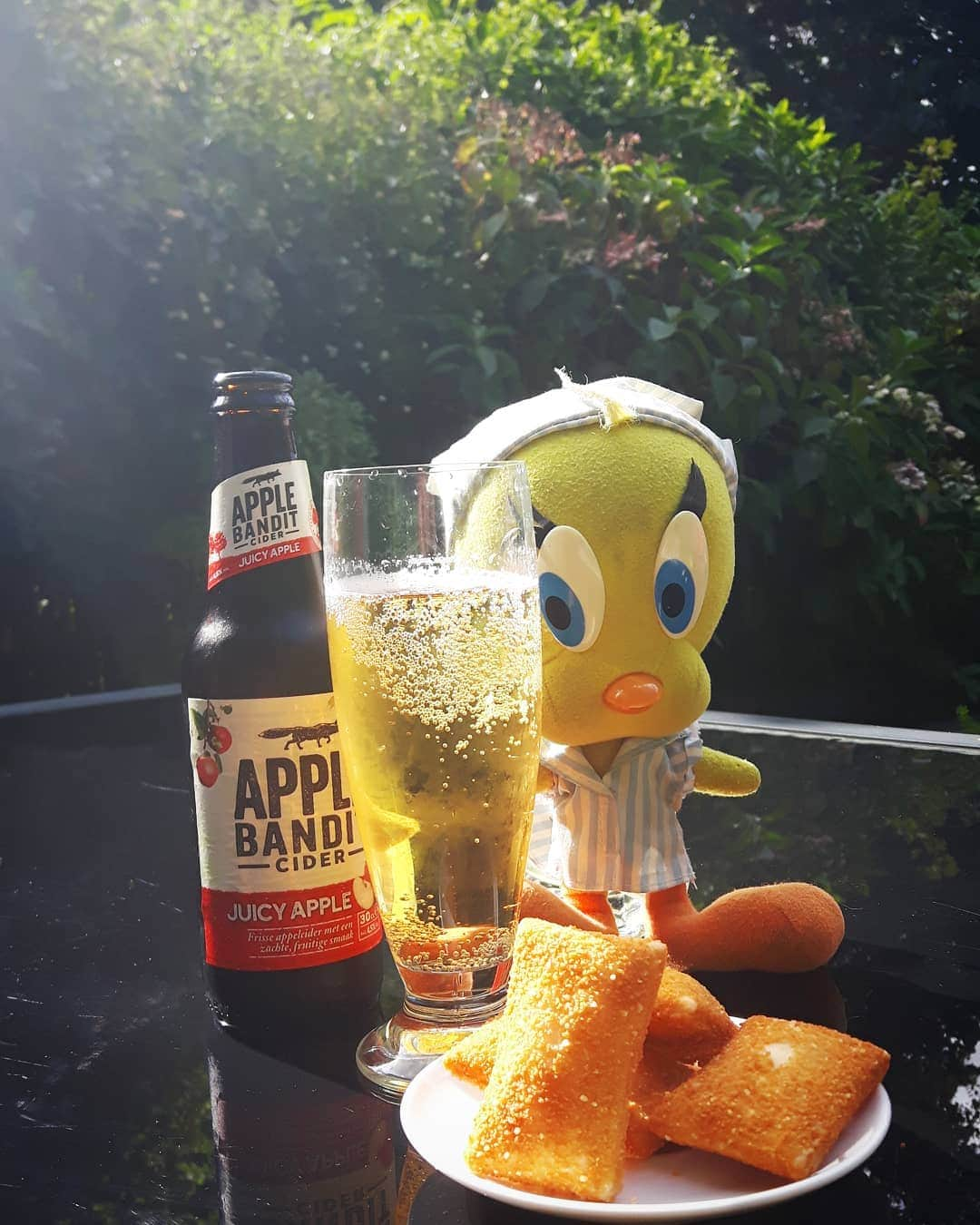 Little Yellow Birdさんのインスタグラム写真 - (Little Yellow BirdInstagram)「I love this light you get from the sun in late summer, it's so soft...but I also love my apple cider and cheese soufflés!! Let's dig in!! #littleyellowbird #tweety #tweetykweelapis #adventures #yellow #bird #weekend #sunday #happyhour #cider #applecider #applebandit #cheesesouffle #cheesesoufflés #sun #september #latesummer #sunnyday #stuffedanimalsofinstagram #plushiesofinstagram」9月1日 23時25分 - tweetykweelapis