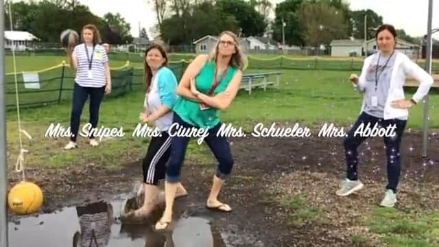 ヘザー・マクドナルドのインスタグラム：「I appreciate all of our teachers! Especially the hilarious Juicy Scooper, Third Grade Teacher Anne Abbott, who made this video.」