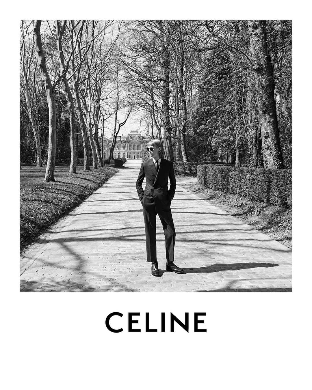Celineさんのインスタグラム写真 - (CelineInstagram)「CELINE MEN WINTER 19 ATTICUS PHOTOGRAPHED IN MARCH 2019  AVAILABLE NOW IN STORE AND CELINE.COM ⠀⠀⠀⠀⠀⠀ #CELINEBYHEDISLIMANE」9月2日 4時00分 - celine