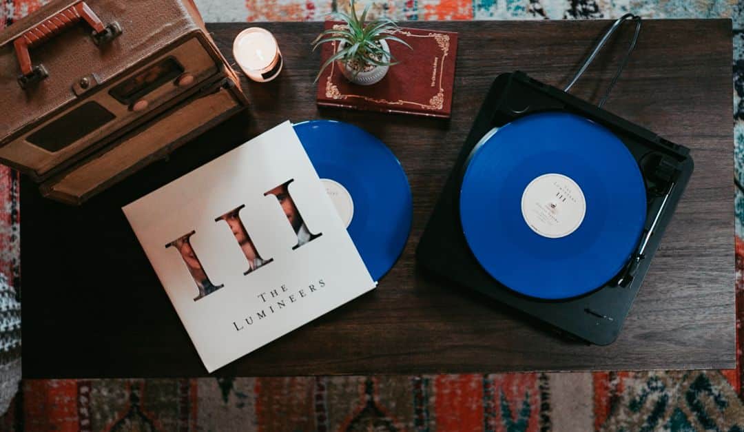 The Lumineersさんのインスタグラム写真 - (The LumineersInstagram)「III is @MagnoliaRecordClub’s Record Of The Month for September, pressed on exclusive blue vinyl and available only through the record club. Sign up by September 30th to get your copy, and get $10 off your first 3-month subscription with the code ‘GLORIA’. Join now at magnoliarecord.club」9月2日 4時01分 - thelumineers