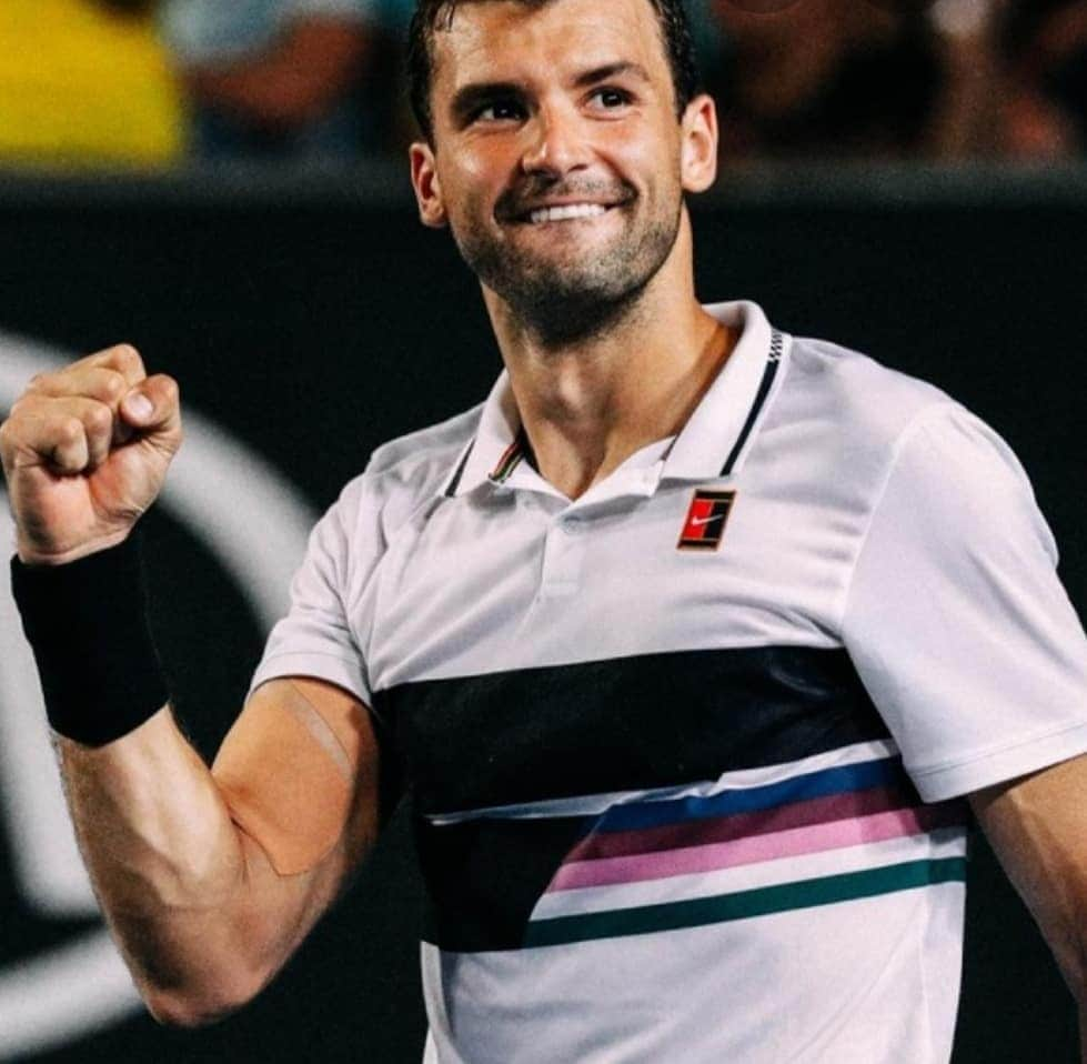 ウィリー・ガーソンさんのインスタグラム写真 - (ウィリー・ガーソンInstagram)「My dear friend, @grigordimitrov, struggling through a super rough patch, with perseverance, focus, and plain hard work, is now in the QUARTERFINALS of the freakin US OPEN. As I struggle in my own career, he is an inspiration to me, my son, and his fans everywhere. So proud of you, pal. LET'S GOOOOO!!!」9月2日 4時39分 - willie.garson