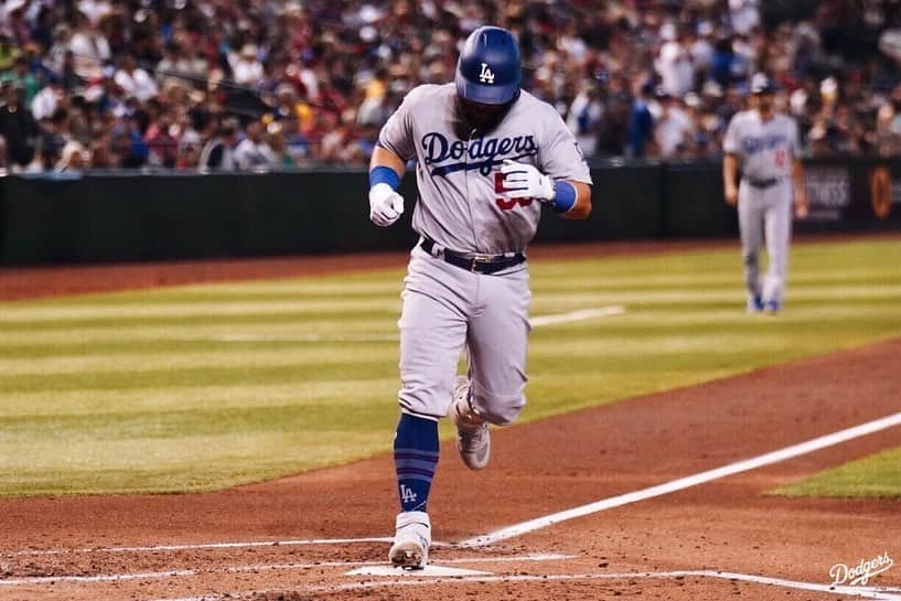 Los Angeles Dodgersさんのインスタグラム写真 - (Los Angeles DodgersInstagram)「2️⃣3️⃣6️⃣ homers.  With @russellmartin55's homer, the Dodgers’ 236 home runs this year are their most in franchise history for a season.」9月2日 6時02分 - dodgers