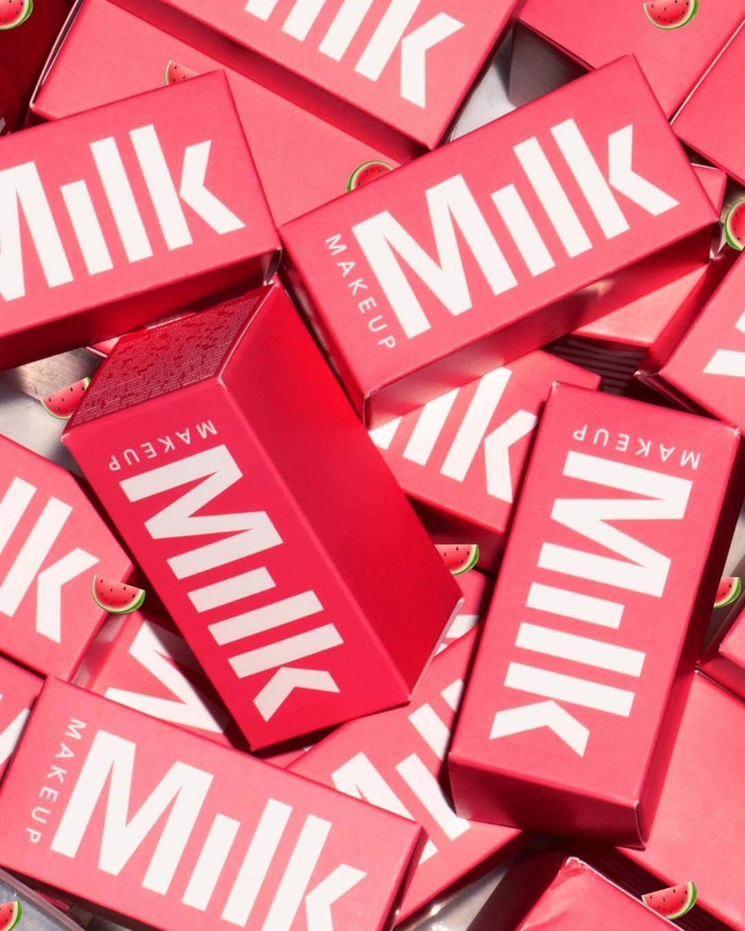 Milk Makeupさんのインスタグラム写真 - (Milk MakeupInstagram)「How many 🍉 do you see? 👀」9月2日 7時02分 - milkmakeup