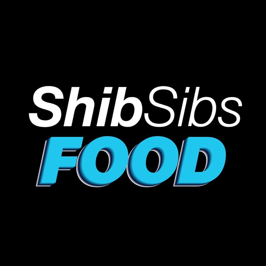 アレックス・シブタニさんのインスタグラム写真 - (アレックス・シブタニInstagram)「If you’ve been following us for awhile, you know that we love food! ❤️ Food is a universal experience and it is made even better for us because we’ve been able to share so many of our fondest food experiences with each other.  We’re always asking you guys for your favorite spots (and you ALWAYS deliver), so we decided to create a special food account. Make sure to follow @shibsibsfood - we’ll be sharing both the new places we check out, and our old favorites with the #ShibSquad community! @maiashibutani @alexshibutani」9月2日 7時04分 - shibsibs