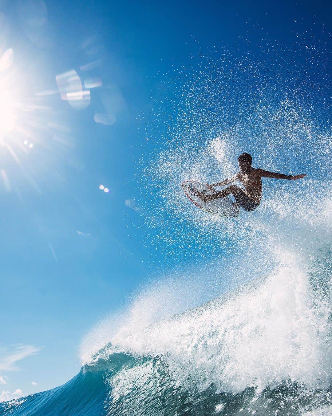 Rip Curl Australiaさんのインスタグラム写真 - (Rip Curl AustraliaInstagram)「Happy Birthday to this guy! @cocom4debarrelkilla 👊」9月2日 8時38分 - ripcurl_aus