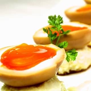 のインスタグラム：「半熟タマゴのポテトサラダ🥗^_^🙌笑笑🙌  絶品です🙌💛 一度ご賞味あれ^_^🙌笑笑🙌😂笑笑🙌 👌 #チョアチキン#パネチキン#チーズタッカルビ#唐揚げ#チキン南蛮#肉#鶏肉#手羽先#夏#韓国料理#鶏っく#梅田#居酒屋#焼き鳥#ビール#飲み会#大阪#大阪グルメ#大阪観光#浦和レッズ#ガンバ大阪」