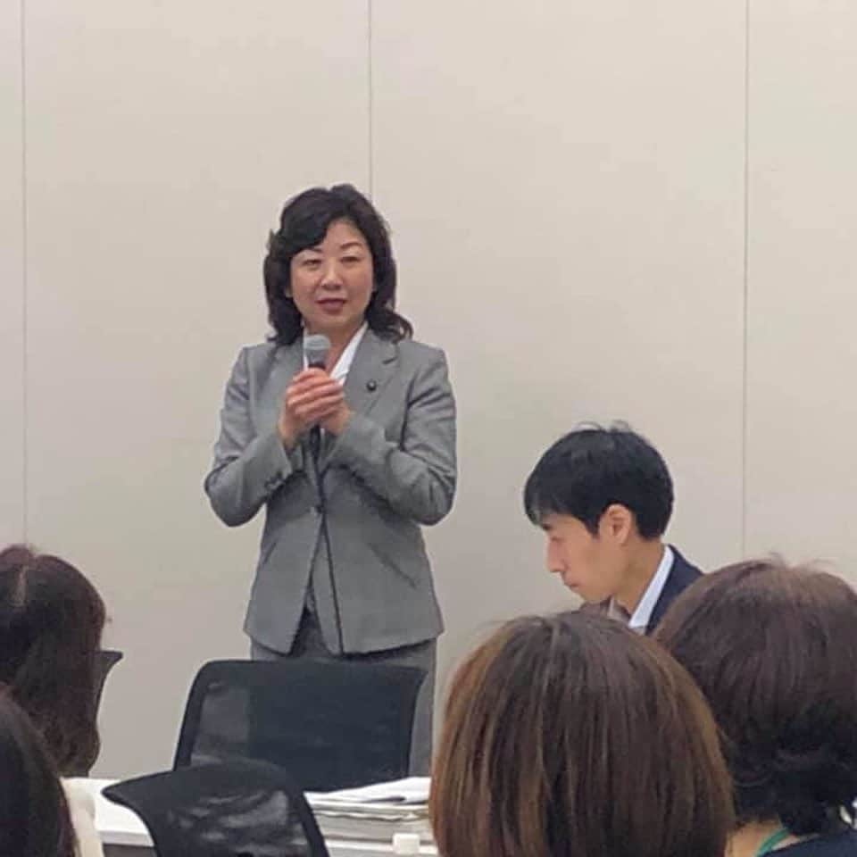 野田聖子さんのインスタグラム写真 - (野田聖子Instagram)「神奈川県議会超党派議員で構成されました「女性活躍推進議員連盟」の勉強会にお招き頂き、挨拶をさせて頂きました。  #野田聖子 #神奈川県 #女性活躍推進議連」9月2日 18時50分 - seiko.noda