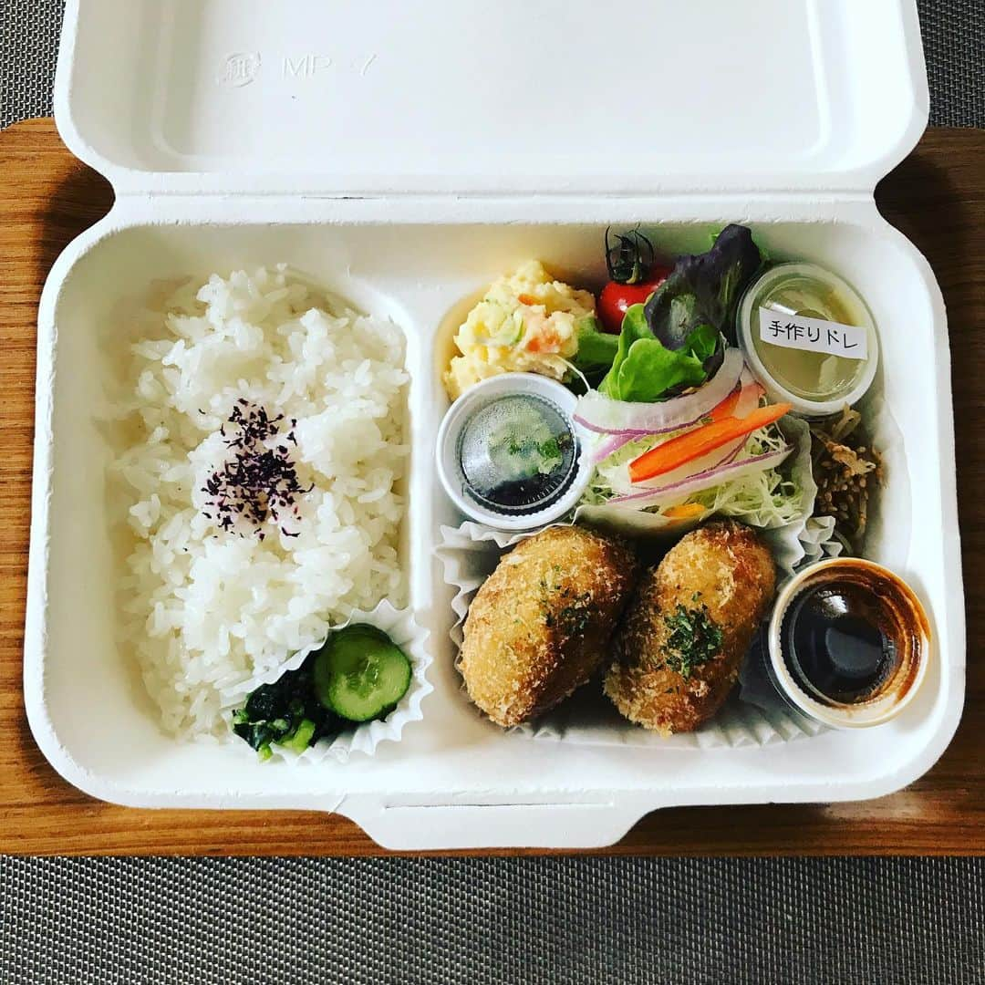 YoYoさんのインスタグラム写真 - (YoYoInstagram)「これがコトノハランチ！ テイクアウトのお弁当♡  Soooooo Delicious！！！！(*≧∀≦*) 気になる方は是非、お店へ！！(福岡市南区若久) 0922115108」9月2日 18時52分 - yoyo_soffet