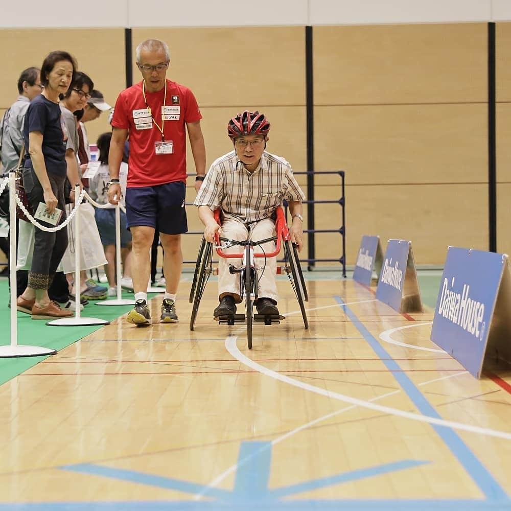 2020年東京オリンピックさんのインスタグラム写真 - (2020年東京オリンピックInstagram)「Lets 55 is for all ages! 🙌😍 The Tokyo2020 Paralympic Games will be a family friendly day out for spectators coming from far and wide. 😁🎉 #1YearToGo 🔜 #ThisAbility  Photo by Tokyo 2020 / Uta MUKUO」9月2日 18時56分 - tokyo2020