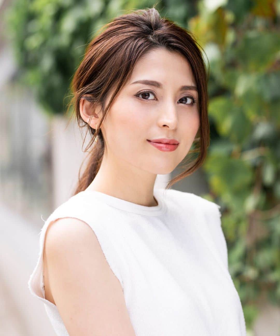 SATORU JAPAN Inc.さんのインスタグラム写真 - (SATORU JAPAN Inc.Instagram)「. 《青山夏美》がデビューしました！ 抜群に整った顔立ちとバランスのとれたボディが魅力。 不意に出る意外な京都弁も人気です♪ ． Model:#青山夏美 @terurun ． #デビュー #新人 #ポートレート #新人モデル #ニューフェイス #新人発掘 #ファッション #白トップス #京都 #京都弁 #モデル #モデル事務所 #サトルジャパン  #newface #nextmodels #japanesemodel #modelagency #satorujapan #beauty #asianbeauty #tokyo #kyoto #japan #fashion #portrait #girl #woman」9月2日 11時31分 - satorujapan_official